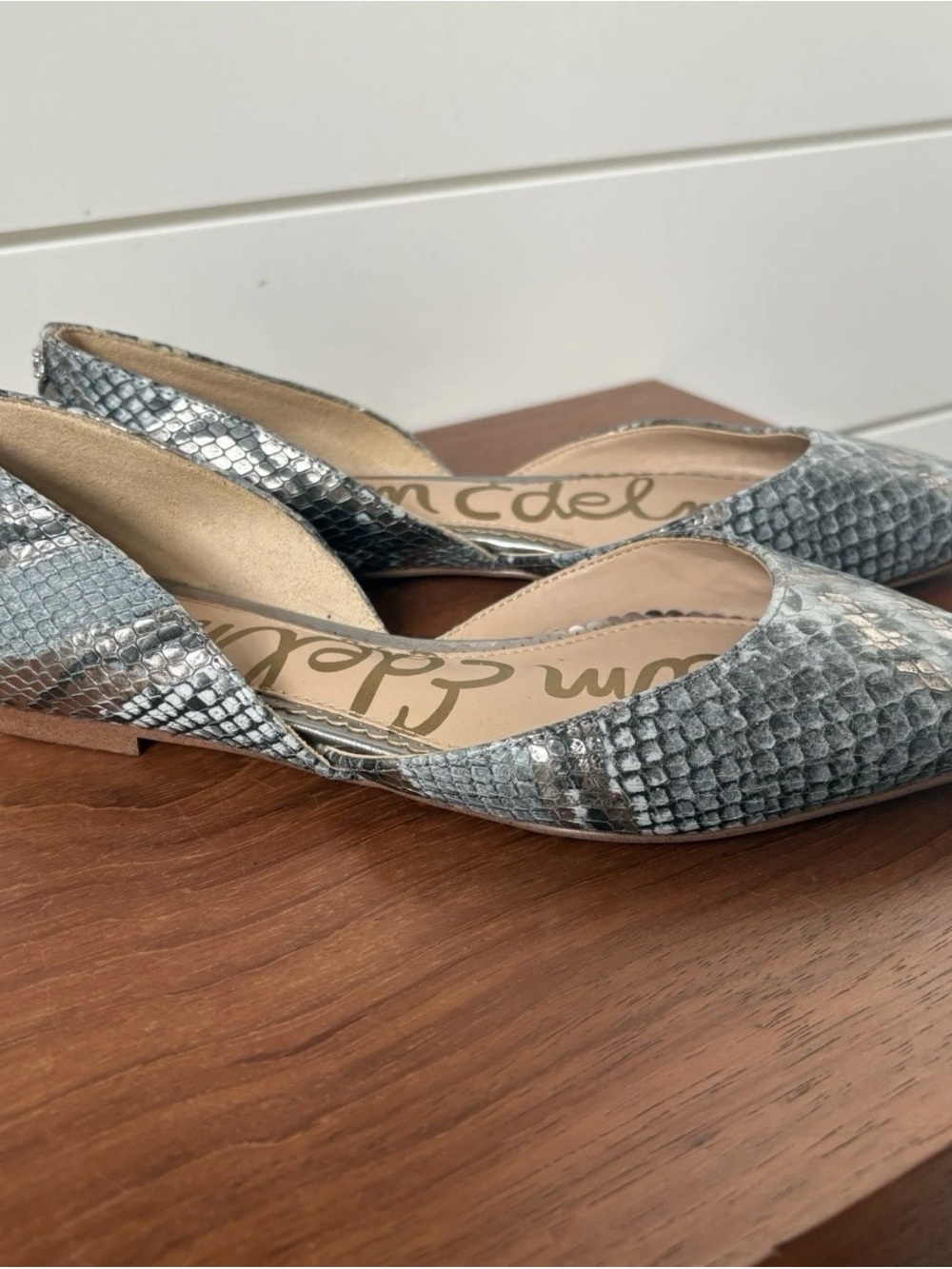 Sam Edelman Rodney Ballet Flat Ballerina Shoes Snakeskin Silver Gray Point Toe 6 - Picture 4 of 9